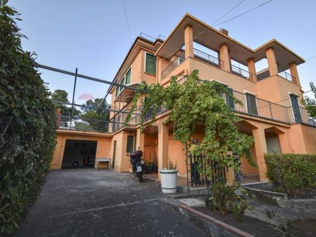 Villa Indipendente in vendita a Mascalucia, Catania
