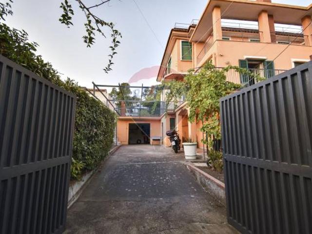 Villa Indipendente in vendita a Mascalucia, Sicilia