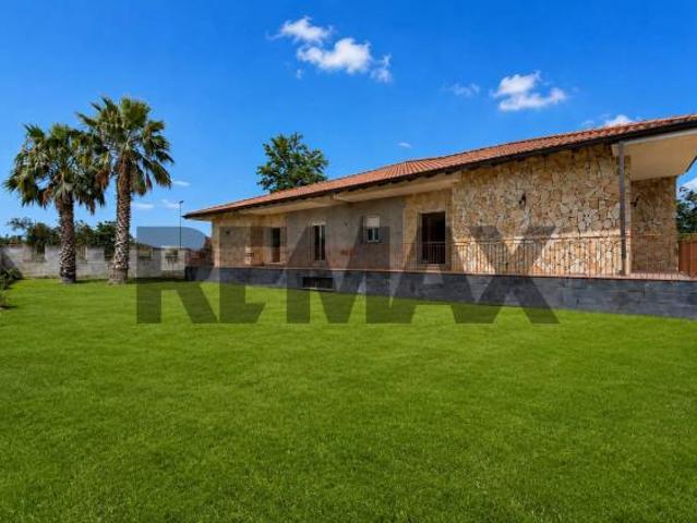 Villa Indipendente in vendita a Sciara, Mascalucia
