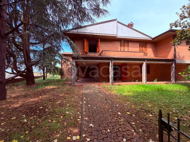 Villa Indipendente in vendita a Masi Torello, Reggio Emilia