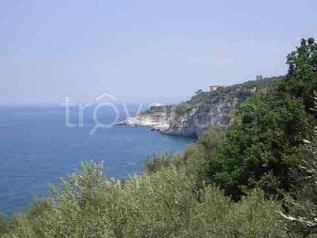 Villa Indipendente in vendita a Massa Lubrense, Campania