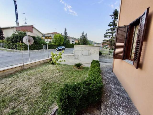 Villa Indipendente in vendita a Felegara, Parma