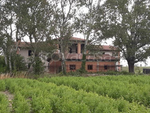 Villa Indipendente in vendita a Portonovo, Medicina