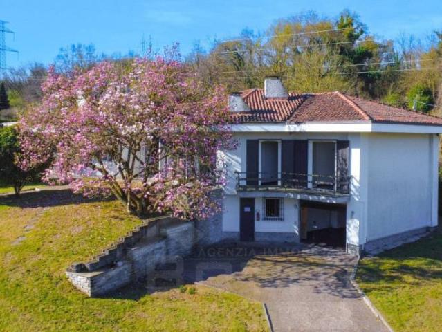 Villa Indipendente in vendita a Piemonte, Novara