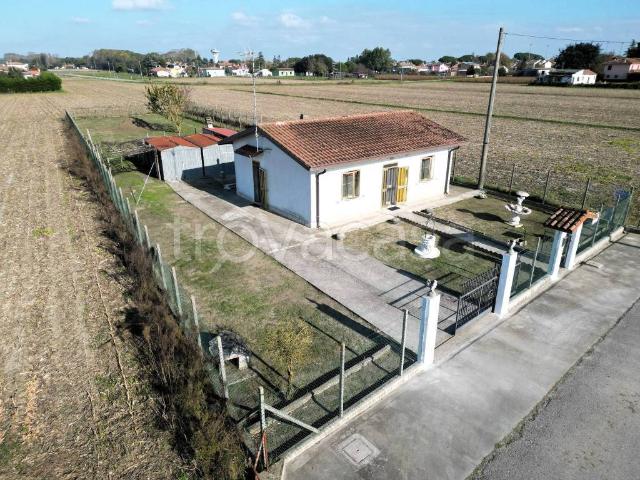Villa Indipendente in vendita a Unione Delta del Po, Mesola