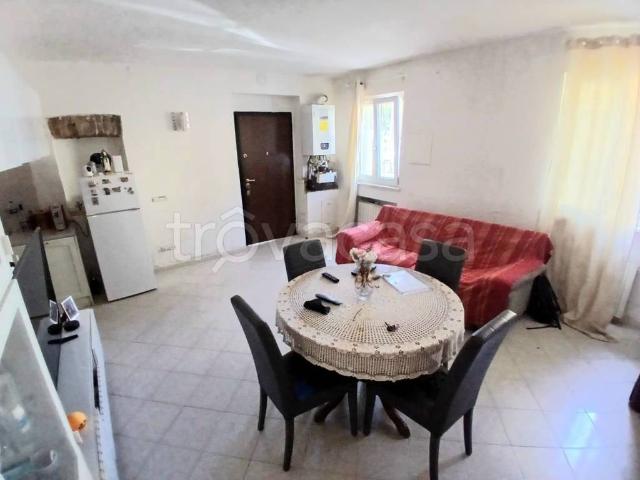 Villa Indipendente in vendita a Mezzanino, Lombardia