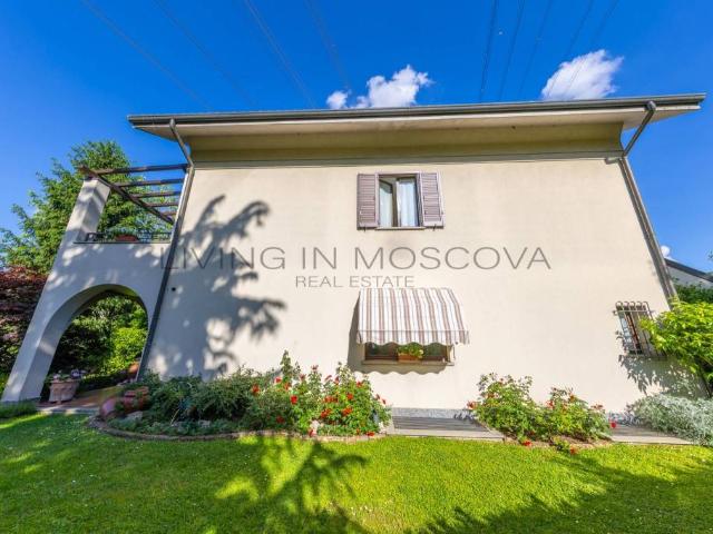 Villa Indipendente in vendita a Arese, Lombardia