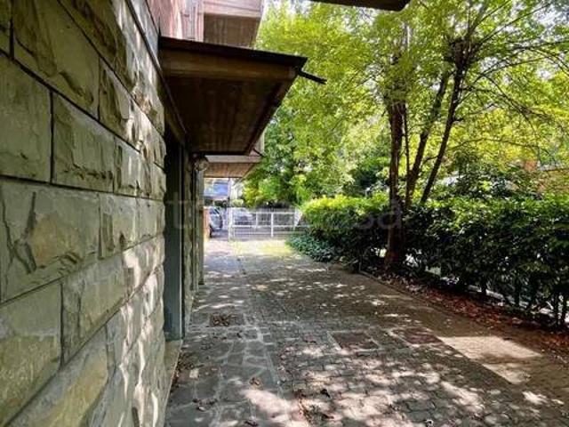 Villa Indipendente in vendita a Modena, Reggio Emilia