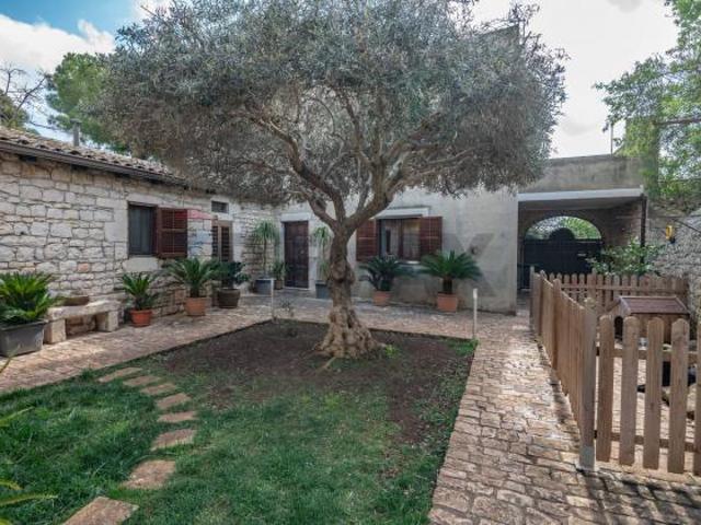Villa Indipendente in vendita a Sacro Cuore, Marina Di Modica