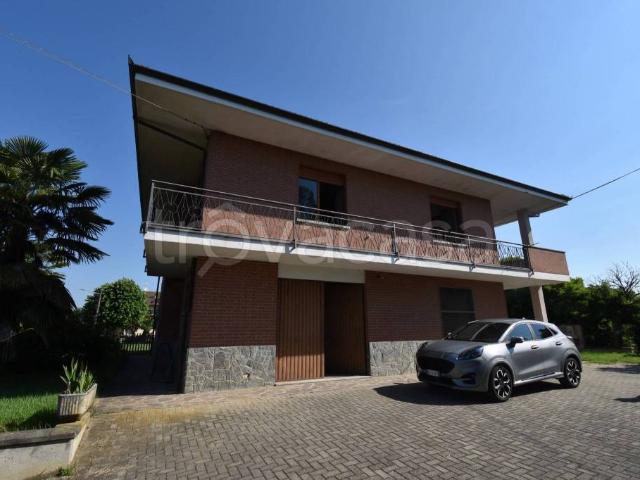 Villa Indipendente in vendita a Piemonte, Asti