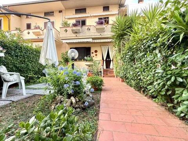 Villa Indipendente in vendita a Pozzarello, Montevettolini
