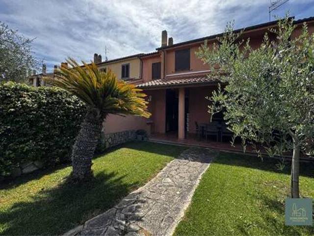 Villa Indipendente in vendita a Comprensorio Torre di Maremma, Montalto di Castro