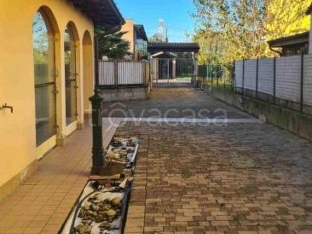 Villa Indipendente in vendita a Montanaso Lombardo, Lombardia