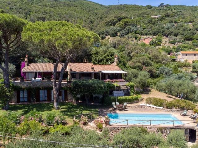 Villa Indipendente in vendita a Monte Argentario, Porto Ercole