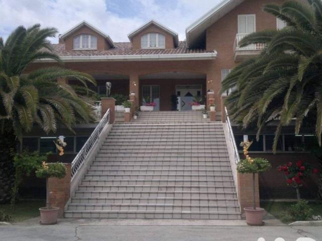 Villa Indipendente in vendita a San Michele, Monte Giberto