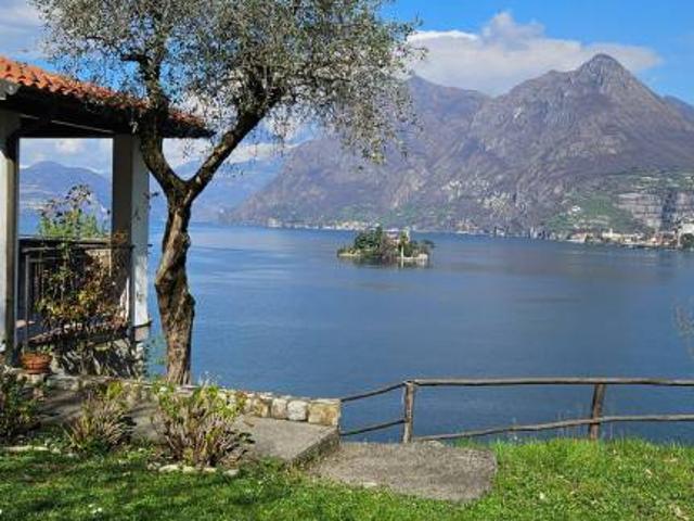 Villa Indipendente in vendita a Comunità montana del Sebino bresciano, Monte Isola