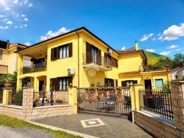 Villa Indipendente in vendita a Colosseo, Cassino