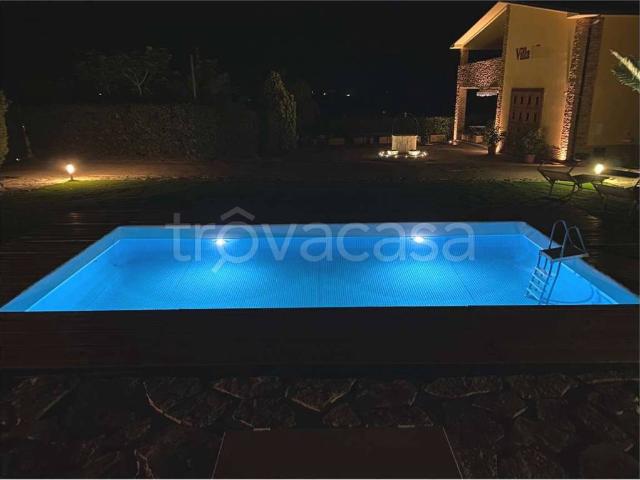 Villa Indipendente in vendita a Montenero di Bisaccia, Molise