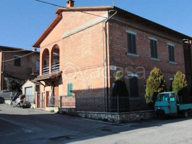 Villa Indipendente in vendita a Abbadia Di Montepulciano, Toscana