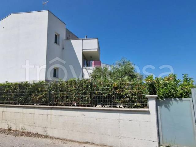 Villa Indipendente in vendita a Villa Canonico, Montesilvano
