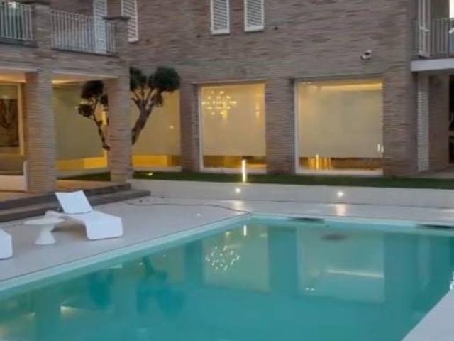 Villa Indipendente in vendita a Montesilvano, Abruzzo
