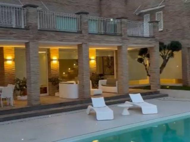 Villa Indipendente in vendita a Montesilvano, Abruzzo