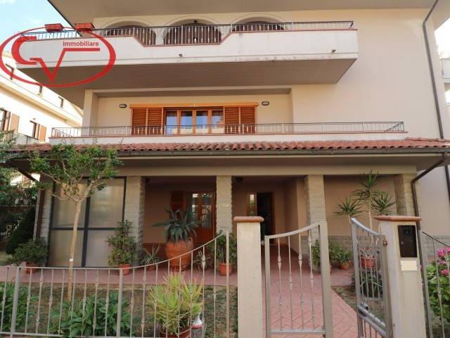 Villa Indipendente in vendita a Giglio, Montevarchi