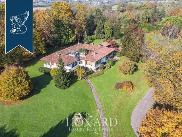Villa Indipendente in vendita a Montevecchia, Lombardia