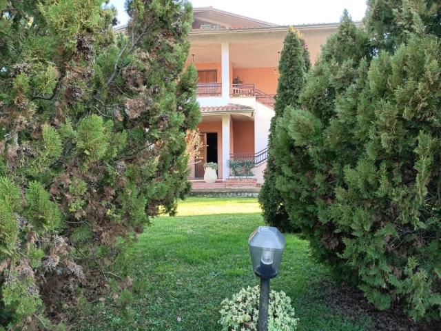 Villa Indipendente in vendita a Unione di comuni Montana Lunigiana, Licciana Nardi