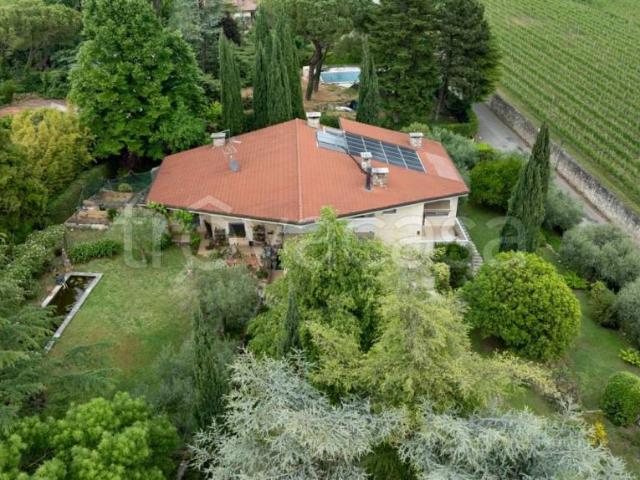 Villa Indipendente in vendita a Santa Maria, Negrar