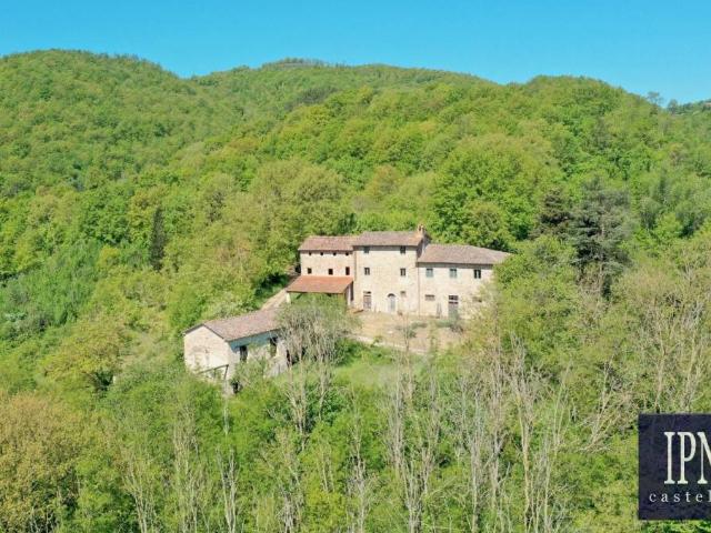Villa Indipendente in vendita a Umbertide, Umbria
