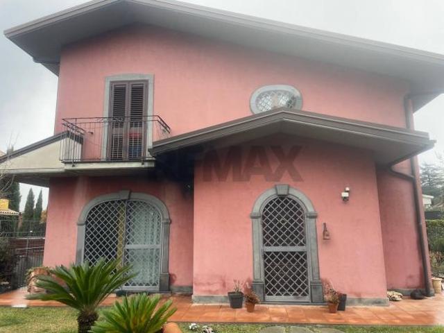 Villa Indipendente in vendita a Ragala, Nicolosi