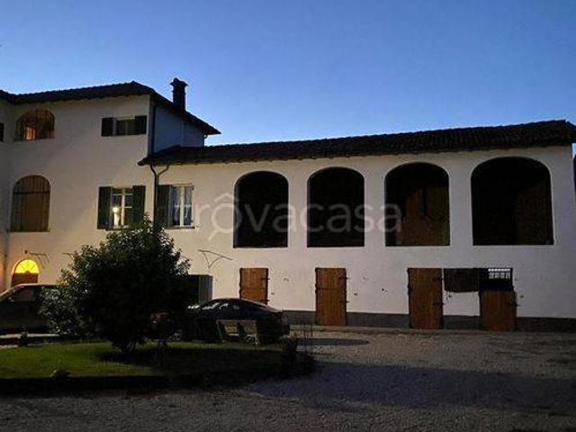 Villa Indipendente in vendita a Piemonte, Alessandria