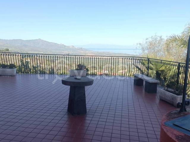 Villa Indipendente in vendita a Mascali, Sicilia