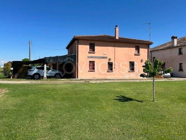 Villa Indipendente in vendita a Occhiobello, Veneto
