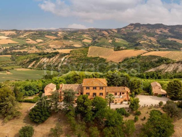 Villa Indipendente in vendita a Marche, Ascoli Piceno