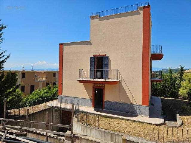 Villa Indipendente in vendita a San Barnaba, Offida