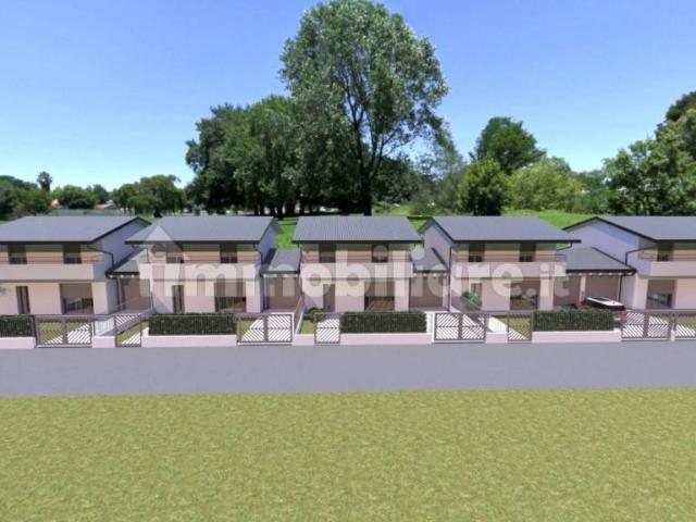 Villa Indipendente in vendita a Cascina del Pè, Faloppio