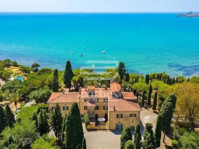 Villa Indipendente in vendita a Orbetello, Toscana
