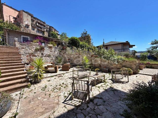 Villa Indipendente in vendita a Petignano, Orte