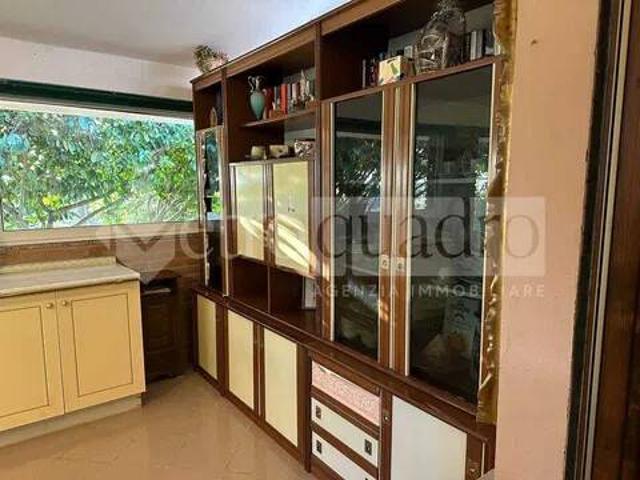Villa Indipendente in vendita a Ostiglia, Lombardia