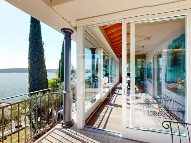 Villa Indipendente in vendita a Padenghe Sul Garda, Lombardia
