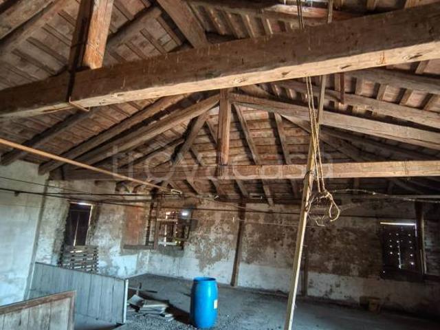 Villa Indipendente in vendita a Sovernigo, Paese
