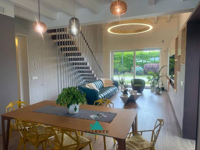 Villa Indipendente in vendita a Roma Capitale, Lazio