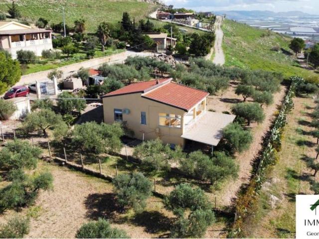 Villa Indipendente in vendita a Palma Di Montechiaro, Sicilia