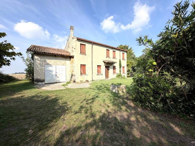 Villa Indipendente in vendita a Panarella, Papozze