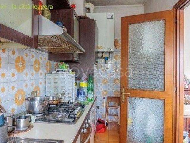 Villa Indipendente in vendita a Lubiana, Sorbolo