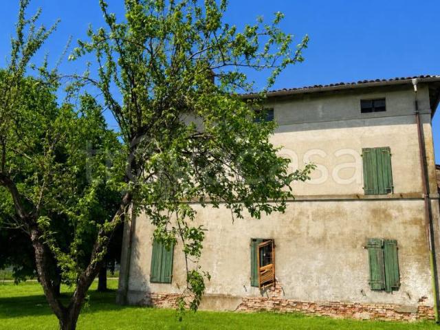Villa Indipendente in vendita a San Martino, Sorbolo