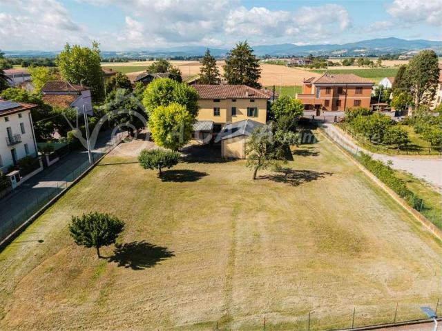 Villa Indipendente in vendita a Vigatto, Sorbolo