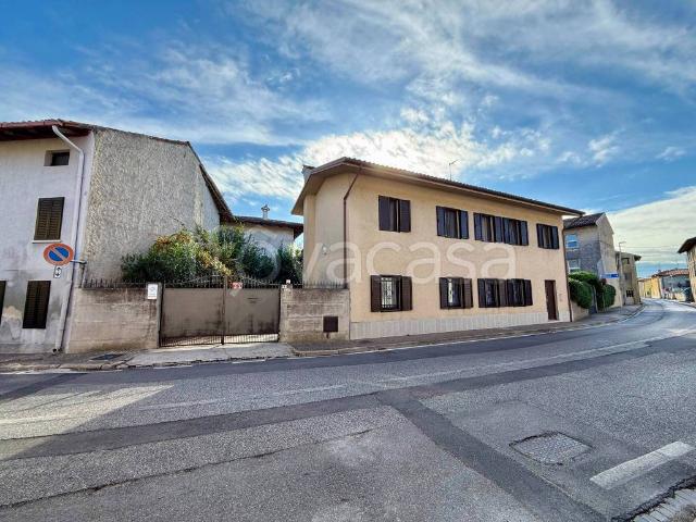 Villa Indipendente in vendita a Passons, Pasian di Prato / Pasian di Prât